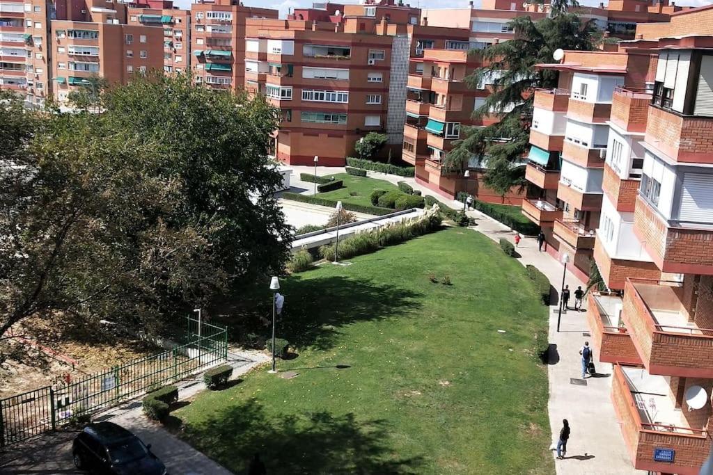Palomar Mostoles Superhost Con Garaje 5 Pax Ngoại thất bức ảnh