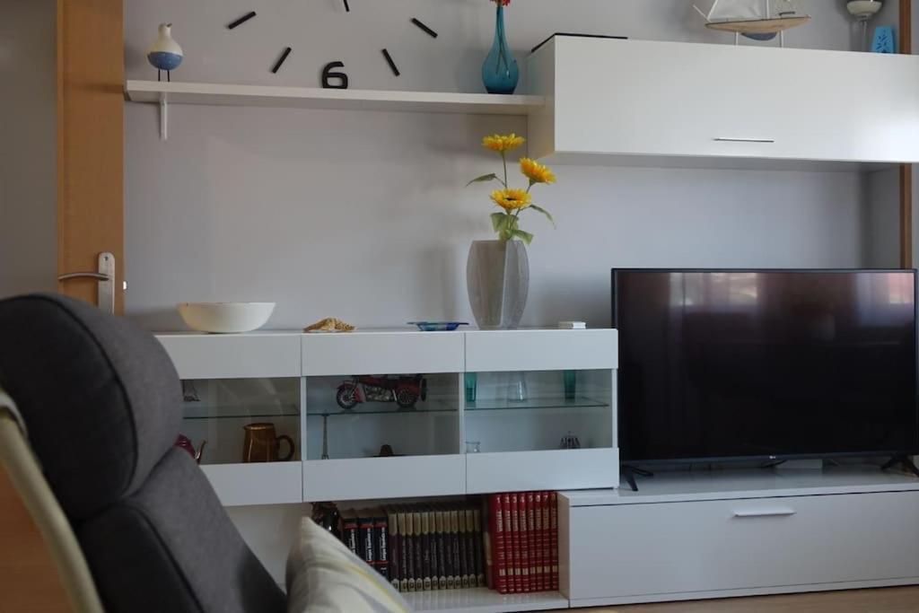 Palomar Mostoles Superhost Con Garaje 5 Pax Ngoại thất bức ảnh