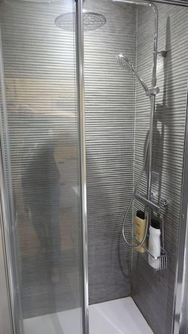 Palomar Mostoles Superhost Con Garaje 5 Pax Ngoại thất bức ảnh